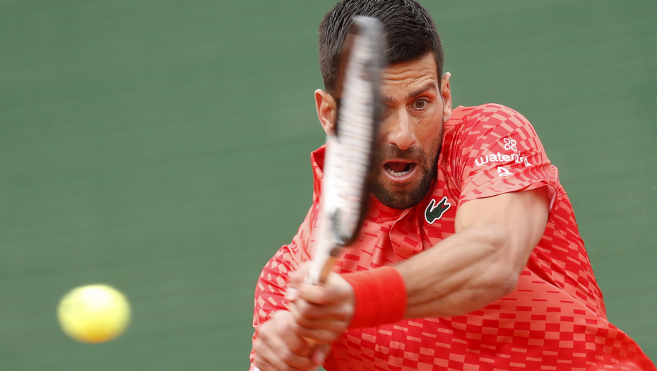 NOVAK ŠLJAKA PUNOM PAROM Evo kako Đoković izgleda samo nekoliko dana pred važan turnir (VIDEO)