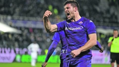 SRBINU DOSTA 120 SEKUNDI Luka Jović ušao u igru i odmah matirao Vanju Milinković Savića (VIDEO)