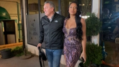 "VEČERAS SE PENJEM NA STO" Slavljenica ne krije uzbuđenje, pa otkrila da bez Anabelinih ljubavnih saveta ne donosi odluku! (VIDEO)