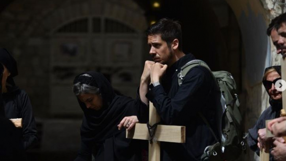 "ŠUTIRAO JE PLJUVAO, ŠAMARAO, UDARAO..." Nikola Rokvić poslao snažnu poruku uoči Vaskrsa, ono što je rekao nikoga nije ostavilo ravnodušnim!