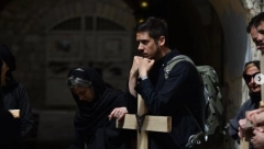 "ŠUTIRAO JE PLJUVAO, ŠAMARAO, UDARAO..." Nikola Rokvić poslao snažnu poruku uoči Vaskrsa, ono što je rekao nikoga nije ostavilo ravnodušnim!