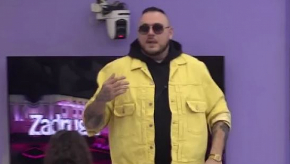 FILIP CAR RASKIRNKAN Pušten video snimak, svi su saznali o čemu je krišom pričao sa Zadrugarima!