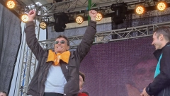 SLAVIO UZ TRUBAČE, CELO SELO SE ORILO Dušan je šampion "Tucanijade": Prešao 2.300 kilometara da ostvari svoj san! (FOTO)