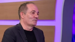 TREBALO JE DA POSLUŠAM SAŠU POPOVIĆA Pevač otkrio šta ga je bivši direktor Granda savetovao pre mnogo godina