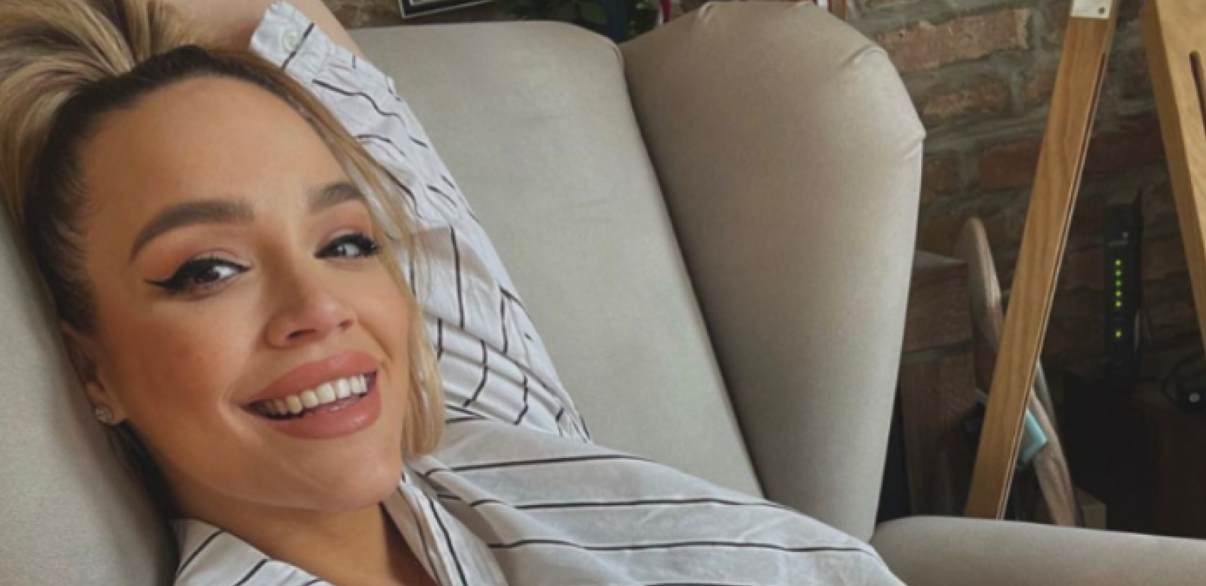 "UOPŠTE NIJE LAKO" Marija Mikić odlučila se na drastičnu odluku pred porođaj, evo šta pevačica radi! (FOTO)