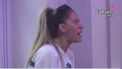 OTKRIVENA INFORMACIJA IZ SPOLJNEG SVETA Ana Ćurčić van sebe zbog kume: Rekla sam da se niko ne oglašava!