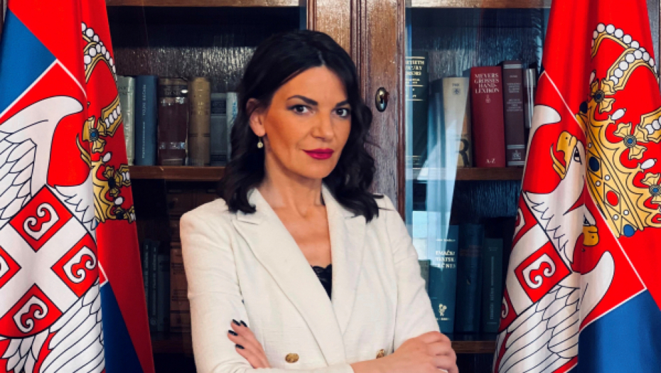 IVANA NIKOLIĆ: "Zelenović ojadio građane dok je bio gradonačelnik Šapca"