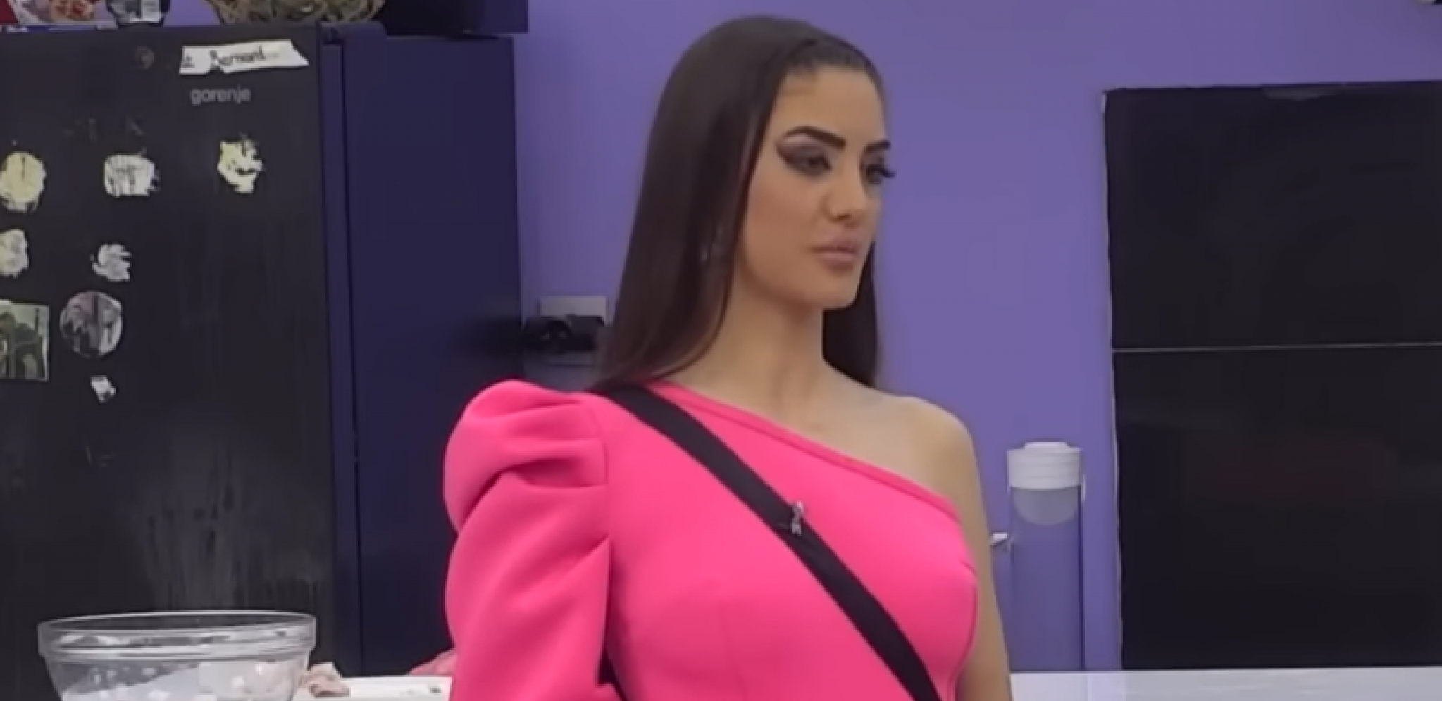 VRATILA SE HELGA Ovog puta Anđela želi da se oda poroku da bi zaboravila sve šta joj se desilo