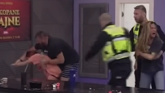 UDARIO JE TAMO GDE NAJVIŠE BOLI Ana izgubila kontrolu, pa krenula da se obračuna sa njim, Zvezdan se umešao nastao karambol u Zadruzi
