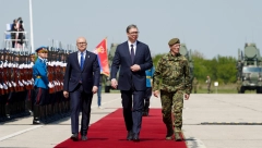 VUČIĆ ČESTITAO DAN VOJSKE SRBIJE: Možemo sa ponosom da kažemo da imamo jaku Vojsku Srbije, jaču nego ikada do sada!
