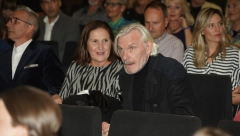 OVA LEPOTICA JE ĆERKA OLGE I PELETA Glumac se zbog nje odlučio na šok korak, gledali smo je u popularnoj seriji! (FOTO)