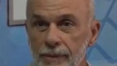 BIZARNA SCENA NA SKUPU DESNIČARA! Vojislav Mihailović pomešao kraljeve, počeli da mu se smeju!