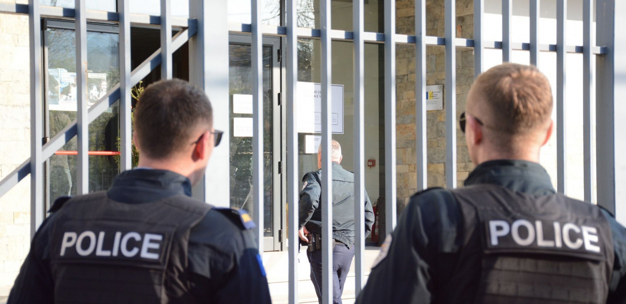 BEŽIVOTNO TELO MUŠKARCA PRONAĐENO U PODRUMU Užas na Kosovu i Metohiji