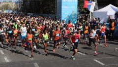 KENIJCI PRVI KROZ CILJ Poznati pobednici polumaratonske trke (FOTO)