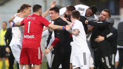 "BRĐANI" JOŠ SANJAJU LIGU ŠAMPIONA Čukarički razbio Novi Pazar i preuzeo drugo mesto, čeka se odgovor TSC-a
