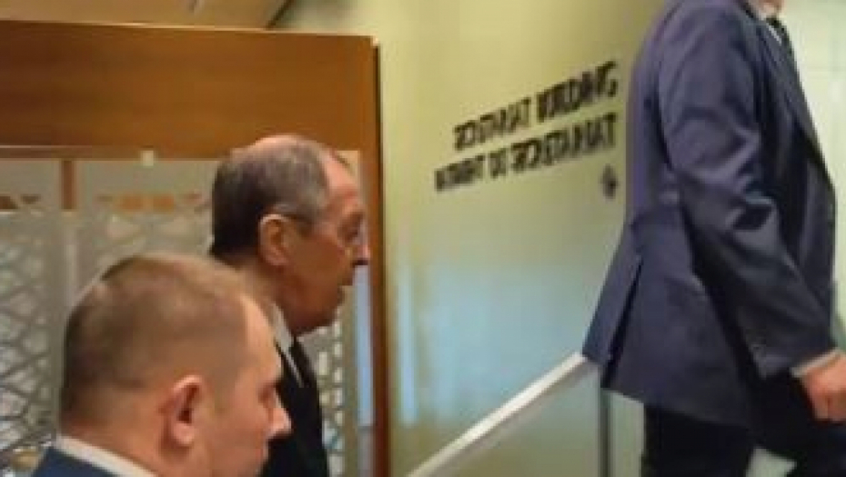 OBRAĆANJE LAVROVA U SB UN: Srbija neka čeka, a EU će preko reda primiti naciste