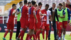 RADNIČKI "USPORIO" VOJVODINU NA PUTU KA EVROPI Voždovac srušio Novi Pazar