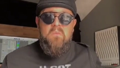 MOŽE I KOLO DA SE OPLETE Kada BALKANAC zasvira Majkla Džeksona svi padnu u trans (VIDEO)