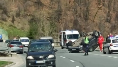 TRAGEDIJA U CRNOJ GORI: U teškoj saobraćajnoj nesreći stradale tri osobe