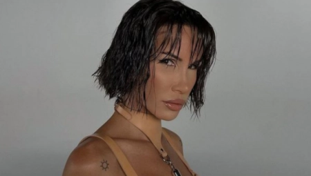 PROCURILA ŠOKANTNA FOTKA NIKOLIJE IZ PROŠLOSTI Ni rođena majka je ne bi prepoznala, šta joj se desilo?! (FOTO)