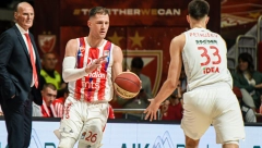 RAPSODIJA ZVEZDE Crveno-beli ubacili 58 poena za poluvreme uz 10 trojki