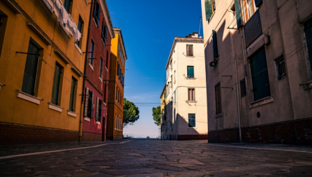 PLATE U ITALIJI ŠOKIRALE EVROPU: Ako ste mislili da žive "sladak život"... možda i nije tako?