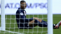 OVAKAV GOL DUGO NIJE VIĐEN Neverovatan potez Mbapea, jedni mu se dive, drugi ga žestoko napadaju (VIDEO)