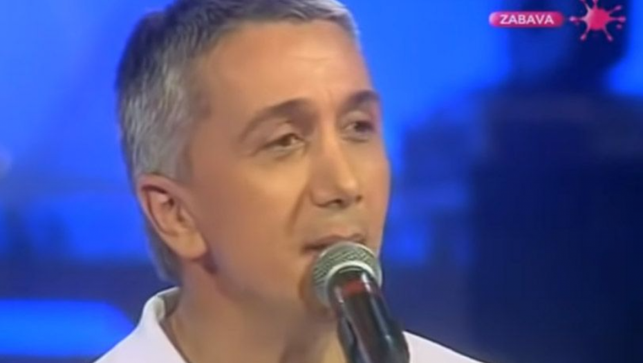 RASKRINKANA TAJNA NAKON 22 GODINE OD SMRTI ROĐE RAIČEVIĆA On je ukrao svesku sa svim njegovim pesmama i iskoristio za sopstvenu karijeru!