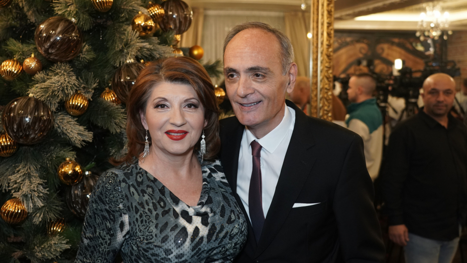 BILJANI JEVTIĆ(64) SEVNULA BRADAVICA Eksplicitna fotografija pevačice uzdrmala mreže, sve se vidi!