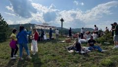 ZLATIBOR KRCAT, NEMA GDE IGLA DA PADNE Karte za gondolu više ne morate čekati u redovima (FOTO)