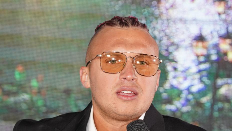 PRODALI STE ME! Stefan Karić van sebe, odrekao se prijatelja i doživeo nervni slom, a onda zapretio njemu!