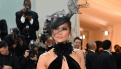 GOLO, GOLO, GOLO I MAČKE Ubedljivo najluđe kreacije na Met Gala, Rijana se topila, Kim zaboravila donji veš, Džej Lo izdominirala