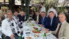 PRIJATELJSKI UVOD U SPEKTAKL Čelnici Partizana i Reala na zajedničkom ručku pred meč (FOTO)