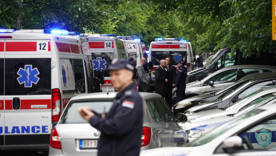 NOVA S SLAGALA DA JE NASTAVNICA POGINULA Pogledajte ovo lešinarenje medija koji bi nacionalnu frekvenciju!