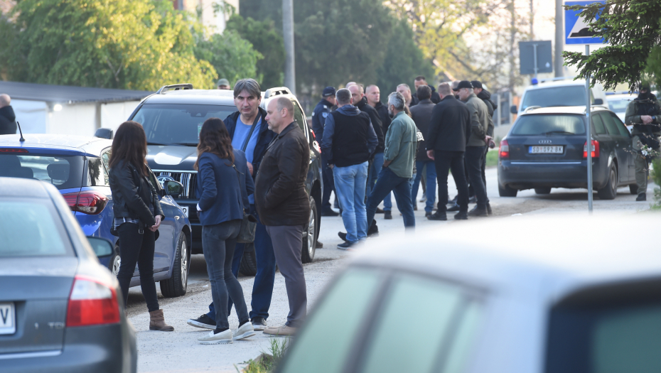"KAKAV MONSTRUM TREBA DA BUDEŠ DA PUCAŠ NA DECU" Komšije o masovnom ubici