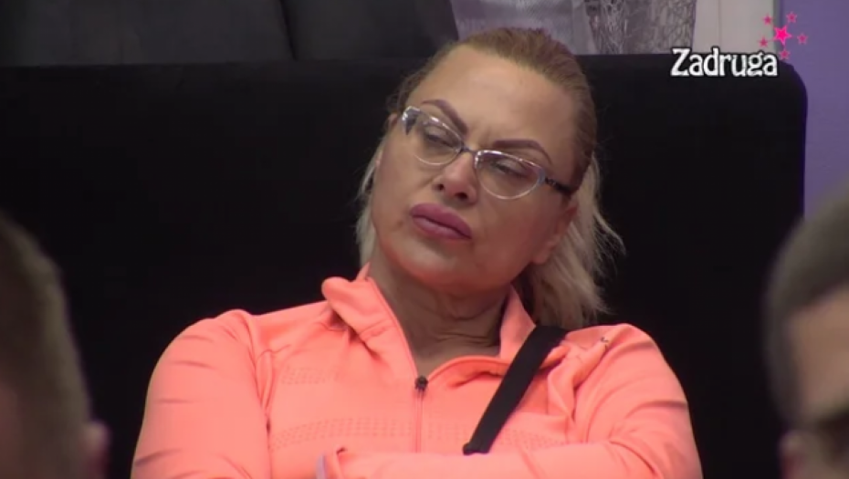 DRAMA U NIŠU! MARIJA KULIĆ HOSPITALIZOVANA, POZLILO JOJ?! Ne može da dođe sebi zbog Miljaninih dugova, prodala skupocene stvari iz kuće!