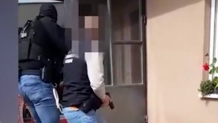 NEMOJTE MENE, IMAM ASTMU Pretio masakrom u Rumi, a evo šta je govorio kad su ga hapsili! (VIDEO)