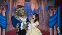 RADILA JE KAO PRINCEZA U DIZNILENDU Devojka sada otkrila kakvu torturu je prolazila u "najsrećnijem gradu"