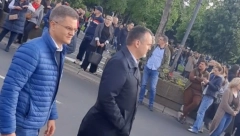 STIGAO I VUK JEREMIĆ Kakva "elita" na protestu (FOTO)