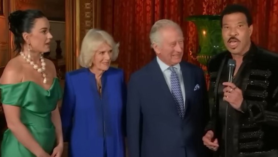 KRALJ ČARLS U "AMERIČKOM IDOLU" "Samo sam hteo da proverim koliko dugo ćete koristiti ovu sobu"