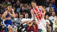 MAGIJA NEDOVIĆA Pogledajte nestvaranu trojku koju je pogodio košarkaš Zvezde (VIDEO)