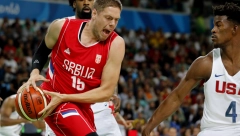 SUZE MI IDU DOK OVO PIŠEM Emotivna poruka bivšeg igrača Zvezde povodom tragedija koje su pogodile Srbiju