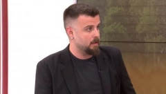 KOLUMNISTA DANASA: Srbi su nacisti, krivi su za genocid u Srebrenici i aparthejd prema Albancima