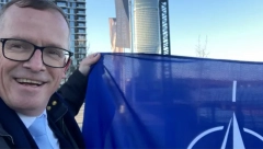 ALBANSKI LOBISTA POZIVA NA BOMBARDOVANJEM BEOGRADA! Ginter: KiM i BiH moraju u NATO