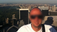 EVO KOLIKA KAZNA PRETI DROGIRANOM GINEKOLOGU Lekar na kokainu "mečkom" gurao policajca, čeka ga ozbiljna robija