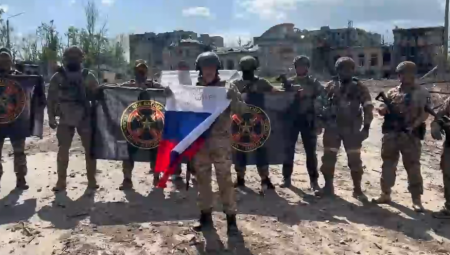 PRIGOŽIN SE OGLASIO: BAHMUT JE PAO! Objavio snimak s prve linije fronta, poručio samo jedno (VIDEO)