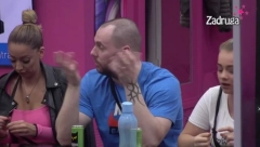 "MOŽEŠ LI KAO MOJA BIVŠA ŽENA DA REAGUJEŠ?" Zvezdan van sebe nakon što je čuo ove reči, odmah potražio zaštitu od Ane