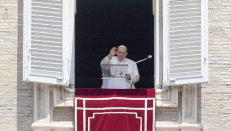 KO DIRA PAPU OVAKO ZAVRŠI Toskanski sveštenik Papu nazvao uzurpatorom, masonom i mrtvacem, OVAKO SU SE SA NJIM OBRAČUNALI