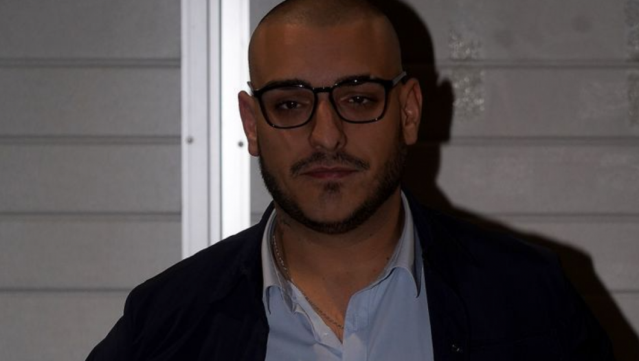 BIO NA IVICI SMRTI, A SADA SE PONOVO VRATIO POROCIMA? Darko Lazić ne prestaje da se opija i nakon teške operacije, lekari ističu da epilog može biti koban!