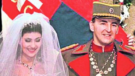 OTKRIVENO ŠTA JE ARKANOVA MAJKA POKLONILA CECI! Sve se desilo na njihovom venčanju, svekrvine reči nikada neće zaboraviti!